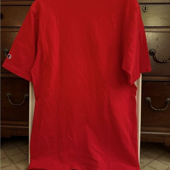 Champion embroidered logo Red short sleeved T-shirt L - Picture 5 of 10